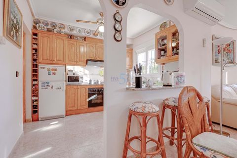 Villa i Playa Flamenca, Alicante, Playa Flamenca - € 555.000 | Ref: P8290 - foto 9