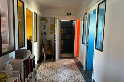 Villa a Clermont-Ferrand, Puy-de-Dome, Clermont-Ferrand - € 365.000 | Ref: 1389_h - foto 2