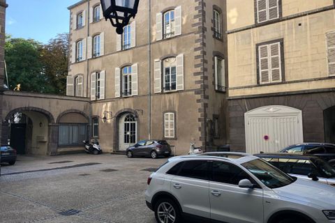 Lejlighed i Clermont-Ferrand, Puy-de-Dome, Clermont-Ferrand - € 290.000 | Ref: 463_h - foto 1