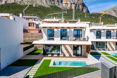 Villa a Polop, Alicante, Polop - € 695.000 | Ref: C048-D02-V43 - foto 2