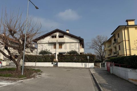 Byhus i Romano d'Ezzelino, Vicenza, Romano d'Ezzelino - € 325.000 | Ref: Rmbc17 - foto 22