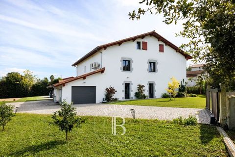 Villa a Larressore, Pyrenees-Atlantiques, Larressore - € 1.800.000 | Ref: M1767 - foto 27