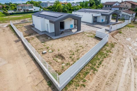 Villa i Legnaro, Padua, Legnaro - € 400.000 | Ref: VMV108 - foto 25