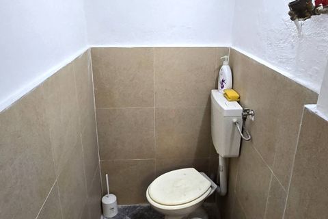 Erhvervsejendom i Bari, Bari, Bari - € 400/måned | Ref: LOCMILLE - foto 8