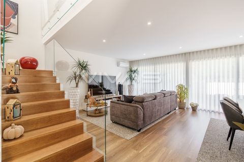 Villa i Guimaraes, Braga, Guimaraes - € 399.900 | Ref: 01-3723 - foto 6