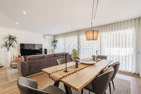 Villa i Guimaraes, Braga, Guimaraes - € 399.900 | Ref: 01-3723 - foto 7
