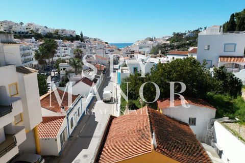 Villa i Carvoeiro, Faro, Carvoeiro - € 1.167.650 | Ref: Spy-00167 - foto 3