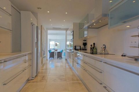Villa a Theoule-sur-Mer, Alpes-Maritimes, Theoule-sur-Mer - € 2.600.000 | Ref: HH-15791942 - foto 8