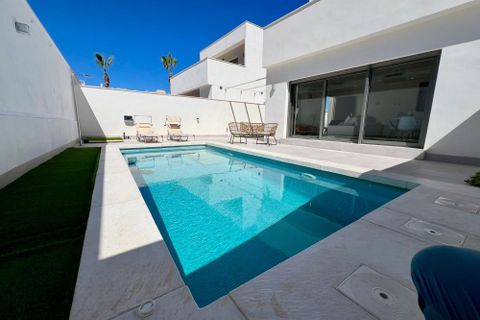 Villa a La Zenia, Alicante, La Zenia - € 409.000 | Ref: ks4317 - foto 2