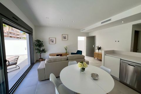 Villa a La Zenia, Alicante, La Zenia - € 409.000 | Ref: ks4317 - foto 4