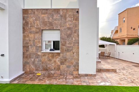 Villa a Playa Flamenca, Alicante, Playa Flamenca - € 219.000 | Ref: mks4573 - foto 22