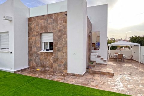 Villa a Playa Flamenca, Alicante, Playa Flamenca - € 219.000 | Ref: mks4573 - foto 19