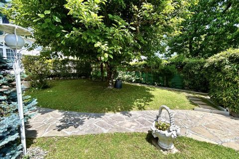 Villa i Pau, Pyrenees-Atlantiques, Pau - € 480.000 | Ref: 84600 - foto 6