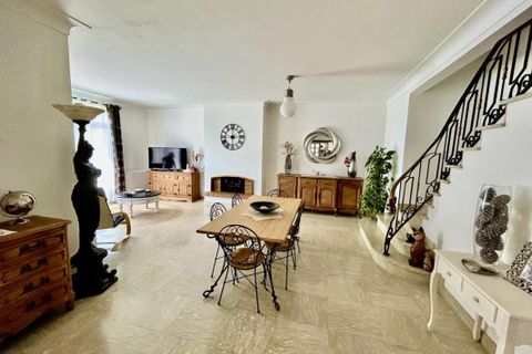 Villa i Pau, Pyrenees-Atlantiques, Pau - € 480.000 | Ref: 84600 - foto 9