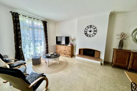 Villa i Pau, Pyrenees-Atlantiques, Pau - € 480.000 | Ref: 84600 - foto 10
