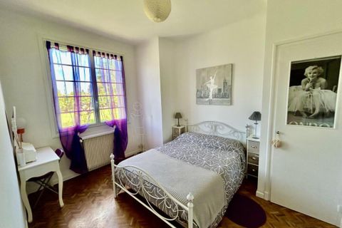 Villa i Pau, Pyrenees-Atlantiques, Pau - € 480.000 | Ref: 84600 - foto 13
