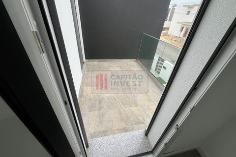 Villa i Corroios, Setubal, Corroios - € 795 000 | Ref: 1106MJ - foto 33