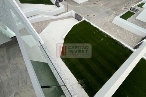 Villa i Corroios, Setubal, Corroios - € 795 000 | Ref: 1106MJ - foto 34