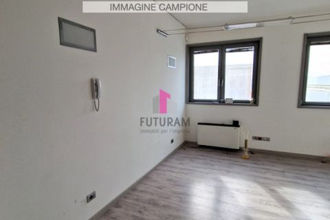 Erhvervsejendom i Pianiga, Venice, Pianiga - € 140.000 | Ref: 089NM - foto 3