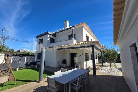 Villa i Sintra, Lisbon, Sintra - € 1.300.000 | Ref: 010561109 - foto 28