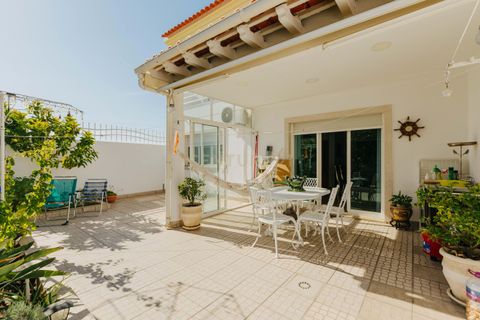 Villa a Barreiro, Setubal, Barreiro - € 597.000 | Ref: C0505-00338 - foto 3