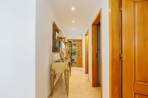 Villa a Barreiro, Setubal, Barreiro - € 597.000 | Ref: C0505-00338 - foto 4