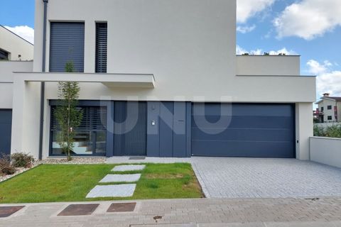 Villa i Braga, Braga, Braga - € 600.000 | Ref: UNU.I.1063.19366_B - foto 2