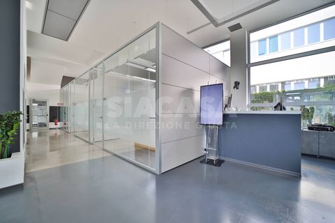 L'establiment comercial a Vimercate, Monza and Brianza, Vimercate - € 698/mes | Ref: UFF.VIMERCATE-TS698A - foto 2