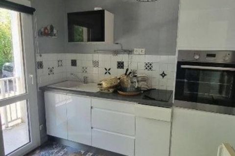 Lejlighed i Saintes, Charente-Maritime, Saintes - € 79.500 | Ref: 190356 - foto 2