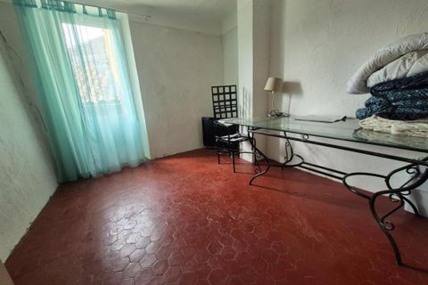 Landsbyhus i Gonfaron, Var, Gonfaron - € 70.000 | Ref: 192589 - foto 3