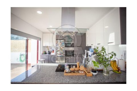 Villa a Palhais, Setubal, Palhais - € 510.000 | Ref: QRRV2063 - foto 12