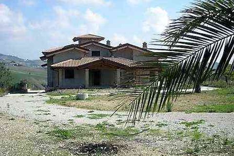Villa a Teramo, Teramo, Teramo - € 259.000 | Ref: EL638-607066 - foto 7
