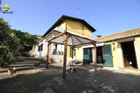 Villa i Atri, Teramo, Atri - € 320.000 | Ref: EL970-607604 - foto 2
