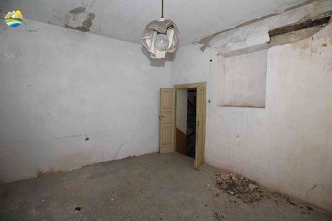 Villa a Castilenti, Teramo, Castilenti - € 29.000 | Ref: EL997-607730 - foto 16