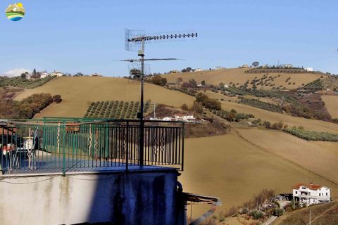 Villa a Castilenti, Teramo, Castilenti - € 29.000 | Ref: EL997-607730 - foto 23
