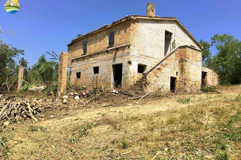 Villa a Castilenti, Teramo, Castilenti - € 79.000 | Ref: EL1004-607806 - foto 9