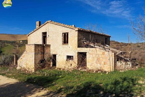 Villa a Castilenti, Teramo, Castilenti - € 79.000 | Ref: EL1004-607806 - foto 12