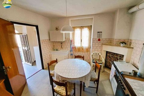 Byhus i Montefino, Teramo, Montefino - € 35.000 | Ref: EL1011-607917 - foto 3