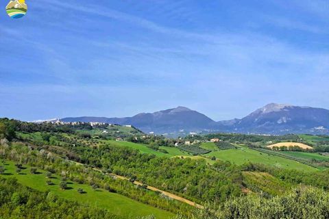 Villa i Bellante, Teramo, Bellante - € 220.000 | Ref: EL1015-607930 - foto 3