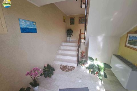 Villa i Bellante, Teramo, Bellante - € 220.000 | Ref: EL1015-607930 - foto 16