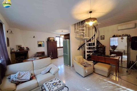 Villa a Castilenti, Teramo, Castilenti - € 160.000 | Ref: EL1023-607982 - foto 15