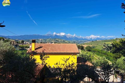 Villa a Castilenti, Teramo, Castilenti - € 160.000 | Ref: EL1023-607982 - foto 24