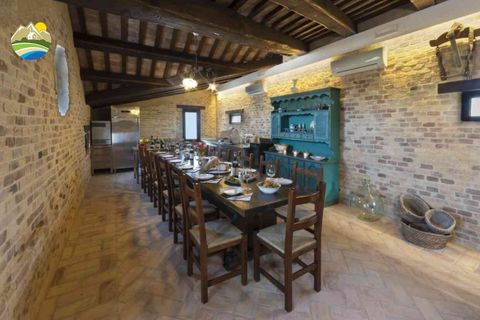 Villa a Nereto, Teramo, Nereto - € 1.500.000 | Ref: EL1030-608077 - foto 9