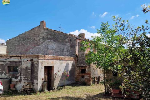 Villa a Penne, Pescara, Penne - € 140.000 | Ref: EL1047-608218 - foto 3