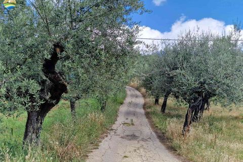 Villa a Penne, Pescara, Penne - € 140.000 | Ref: EL1047-608218 - foto 7