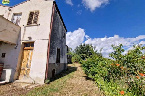 Villa a Penne, Pescara, Penne - € 140.000 | Ref: EL1047-608218 - foto 11