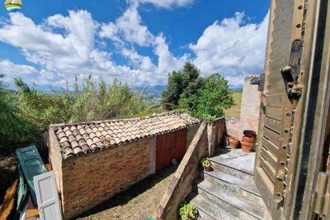 Villa a Penne, Pescara, Penne - € 140.000 | Ref: EL1047-608218 - foto 16