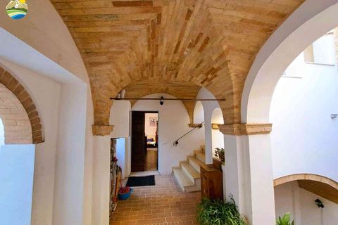 Villa a Bisenti, Teramo, Bisenti - € 245.000 | Ref: EL1053-608348 - foto 17