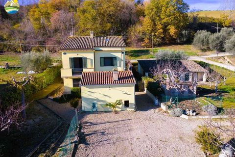 Villa a Castilenti, Teramo, Castilenti - € 198.000 | Ref: EL1076-608632 - foto 4