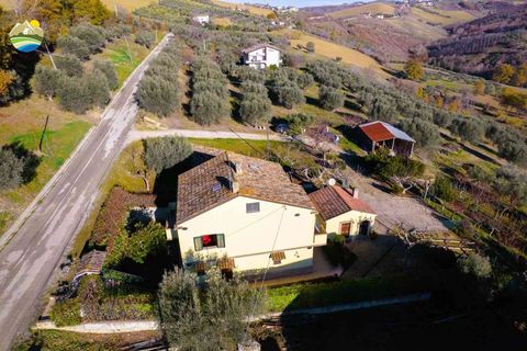 Villa a Castilenti, Teramo, Castilenti - € 198.000 | Ref: EL1076-608632 - foto 20
